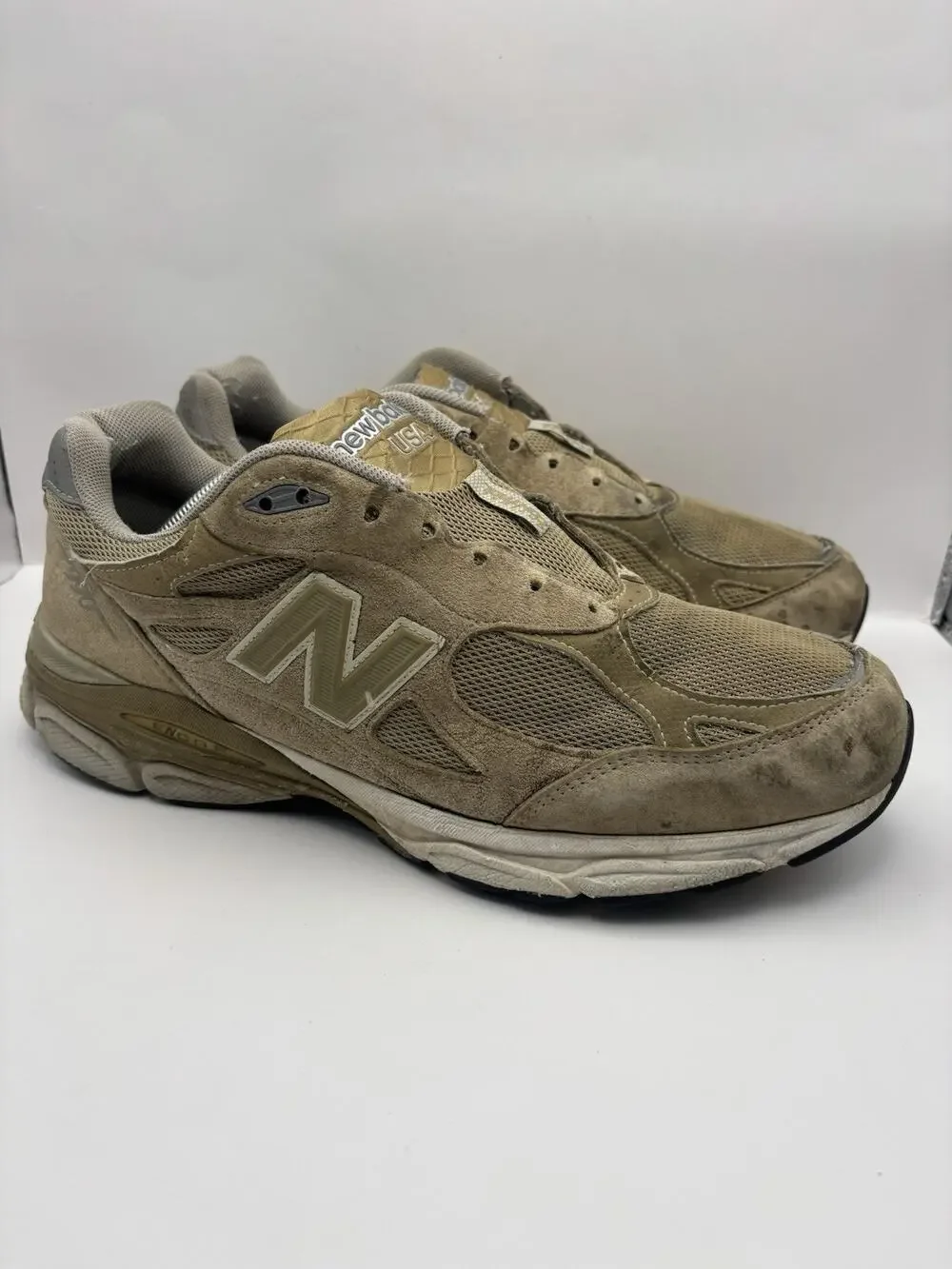 New Balance 990v3 Made In USA Beige Men Size 12 4E
